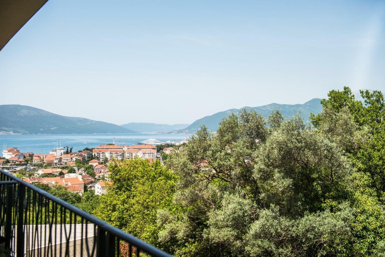 Apartment Sea&Sky Tivat Eksteriør bilde